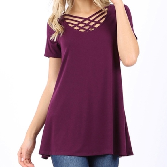 Tops - ✨LAST ONE!✨ Plum strappy top